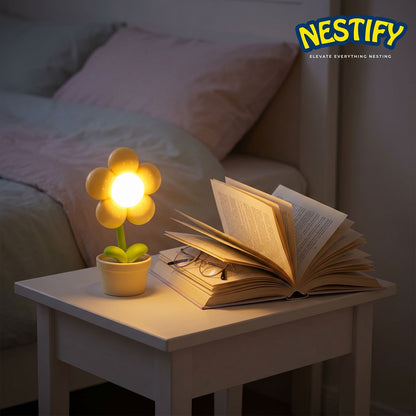 Nestify Mini LED Flower Night Light