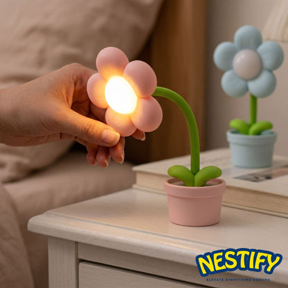 Nestify Mini LED Flower Night Light
