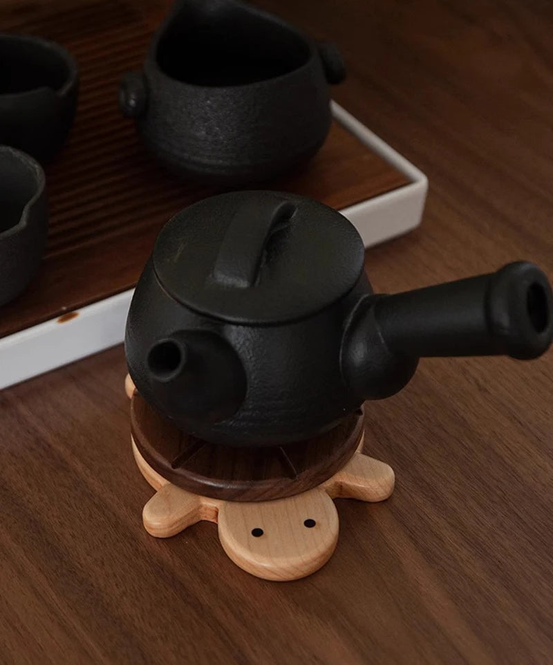 Nestify™ Cute Turtle Solid Wood Coaster – Creative Black Walnut Anti-Scald Tea Kettle Mat & Table Ornament
