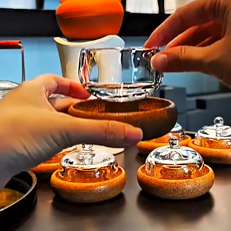 Nestify™ Heat-Resistant Crystal Glass Tea Cup – Japanese-Style Spinning Elegance